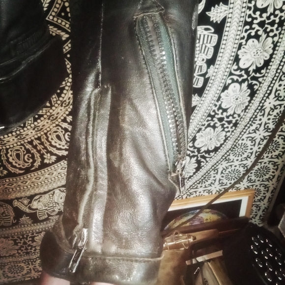 Vintage.Men's med. Leather moto jacked. Armoured - Picture 4 of 8